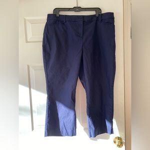 Navy blue dress pants capri.